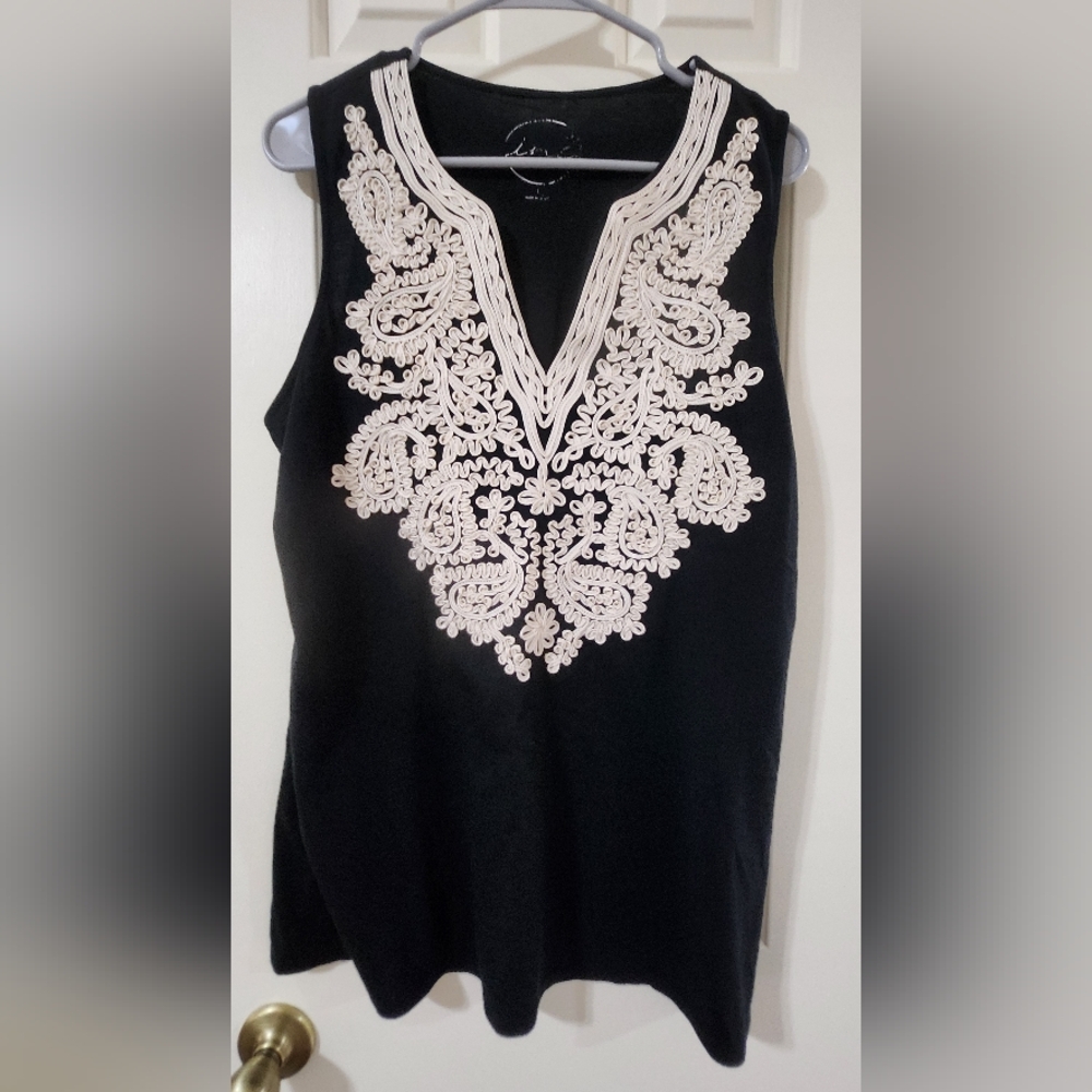 Sz L INC Embroidered Black and Off-White Blouse - Picture 2 of 13